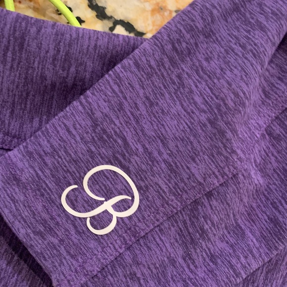 BOMBSHELL SPORTSWEAR OUTFIT - Picture 9 of 13